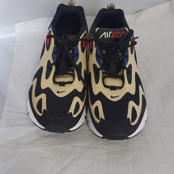 NIKE MEN'S AIR MAX 200 TEAM GOLD SIZE 7.5 - Picture 2 of 8